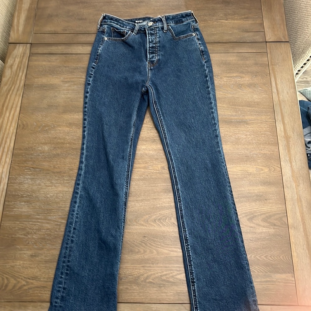 Old navy size 4 extra high rise kicker boot cut jean